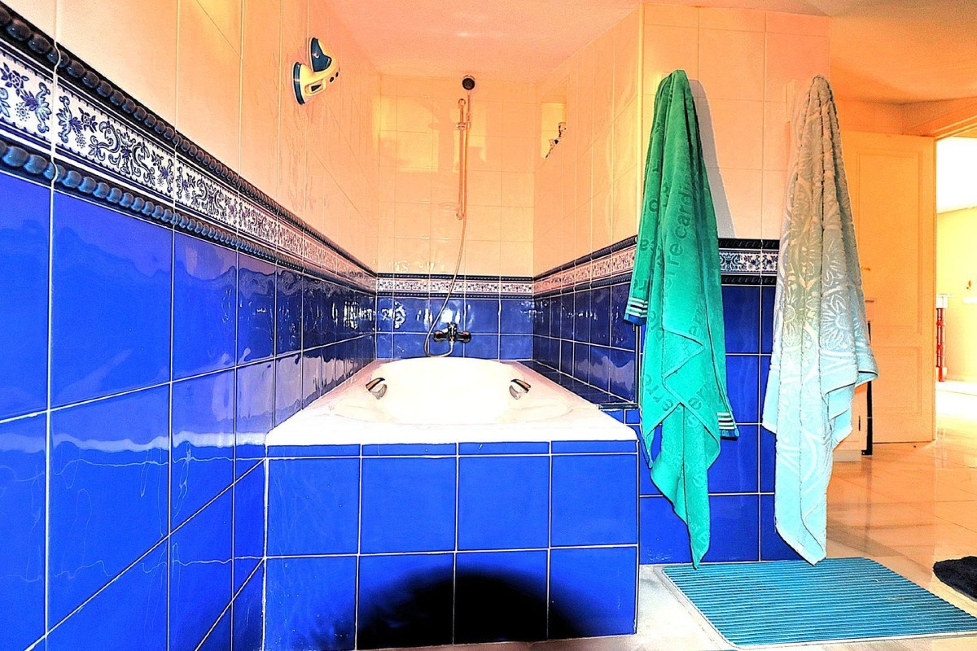 Rynek wtórny - apartment - Estepona - Bel Air