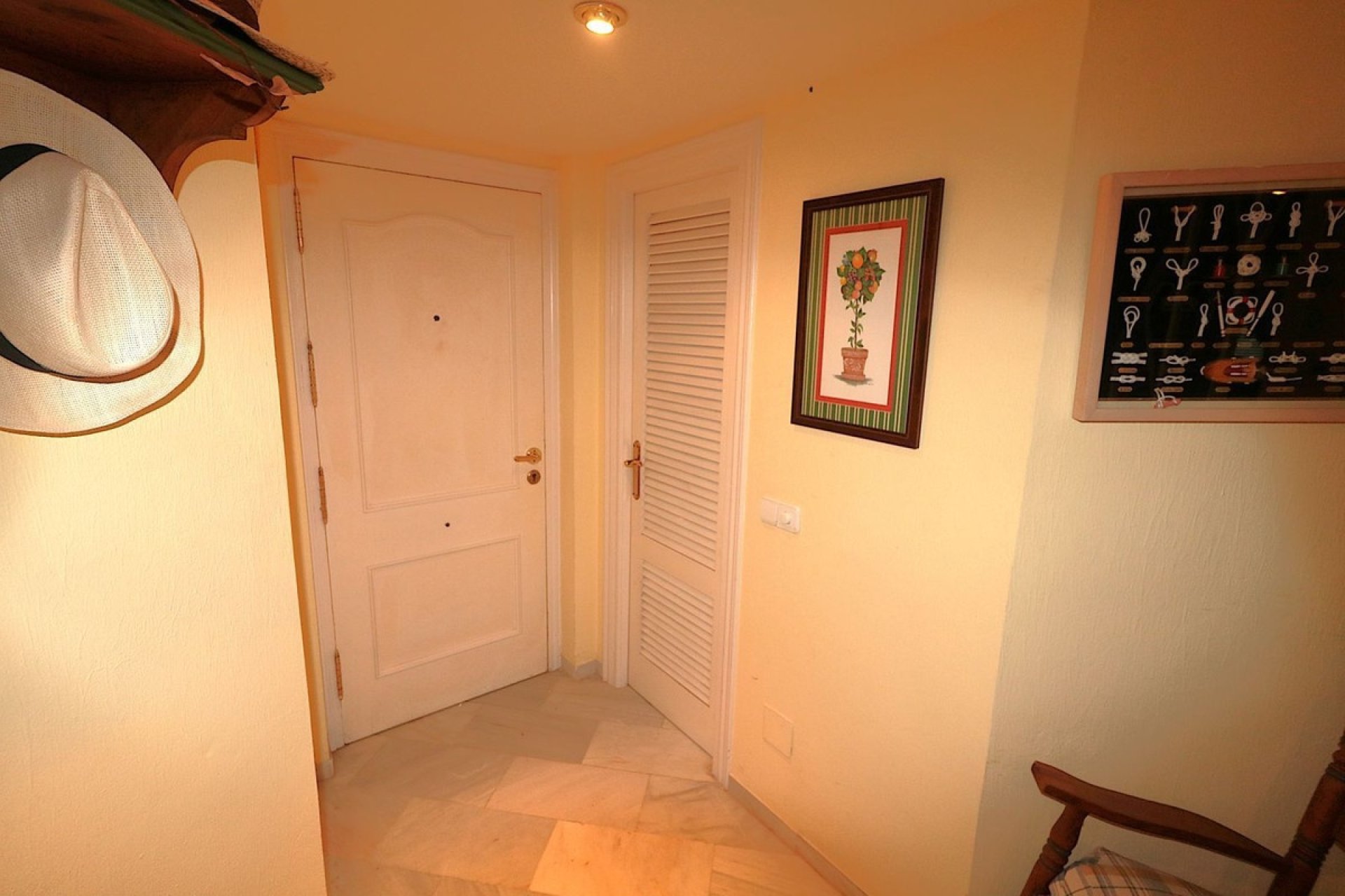 Rynek wtórny - apartment - Estepona - Bel Air