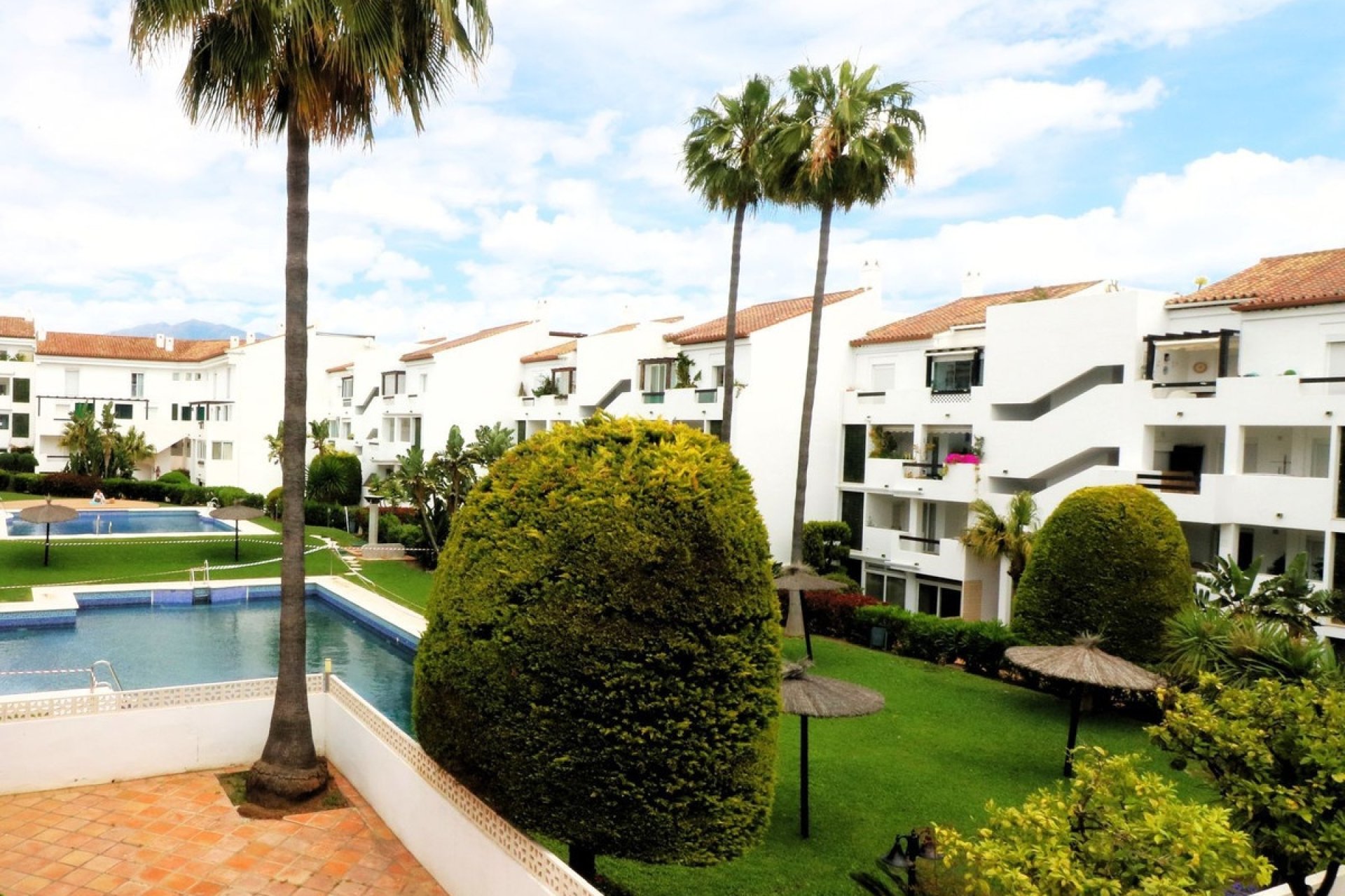 Rynek wtórny - apartment - Estepona - Bel Air