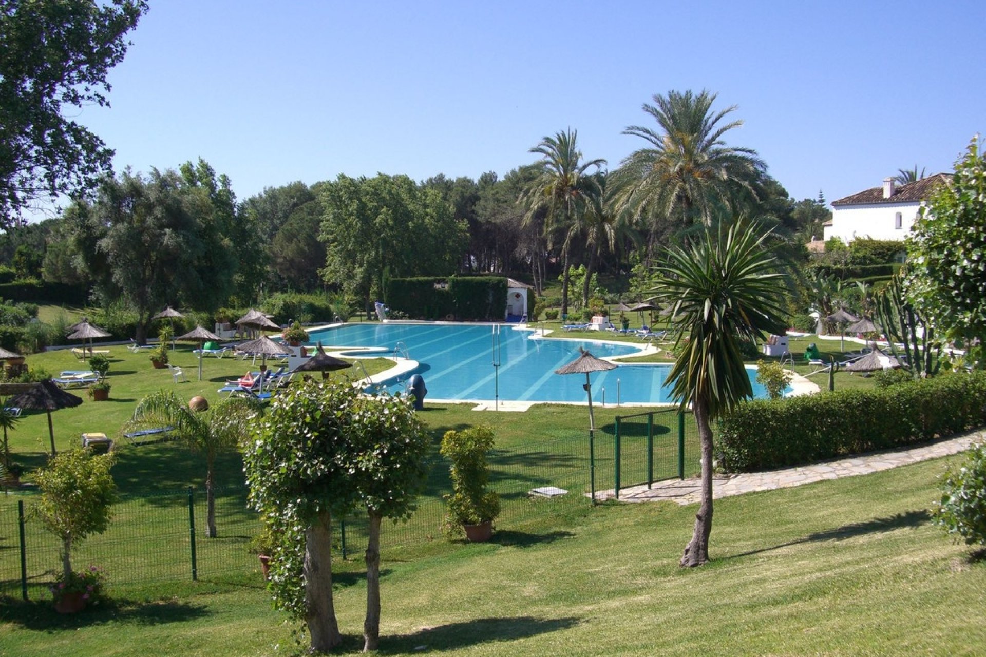 Rynek wtórny - apartment - Estepona - Benamara