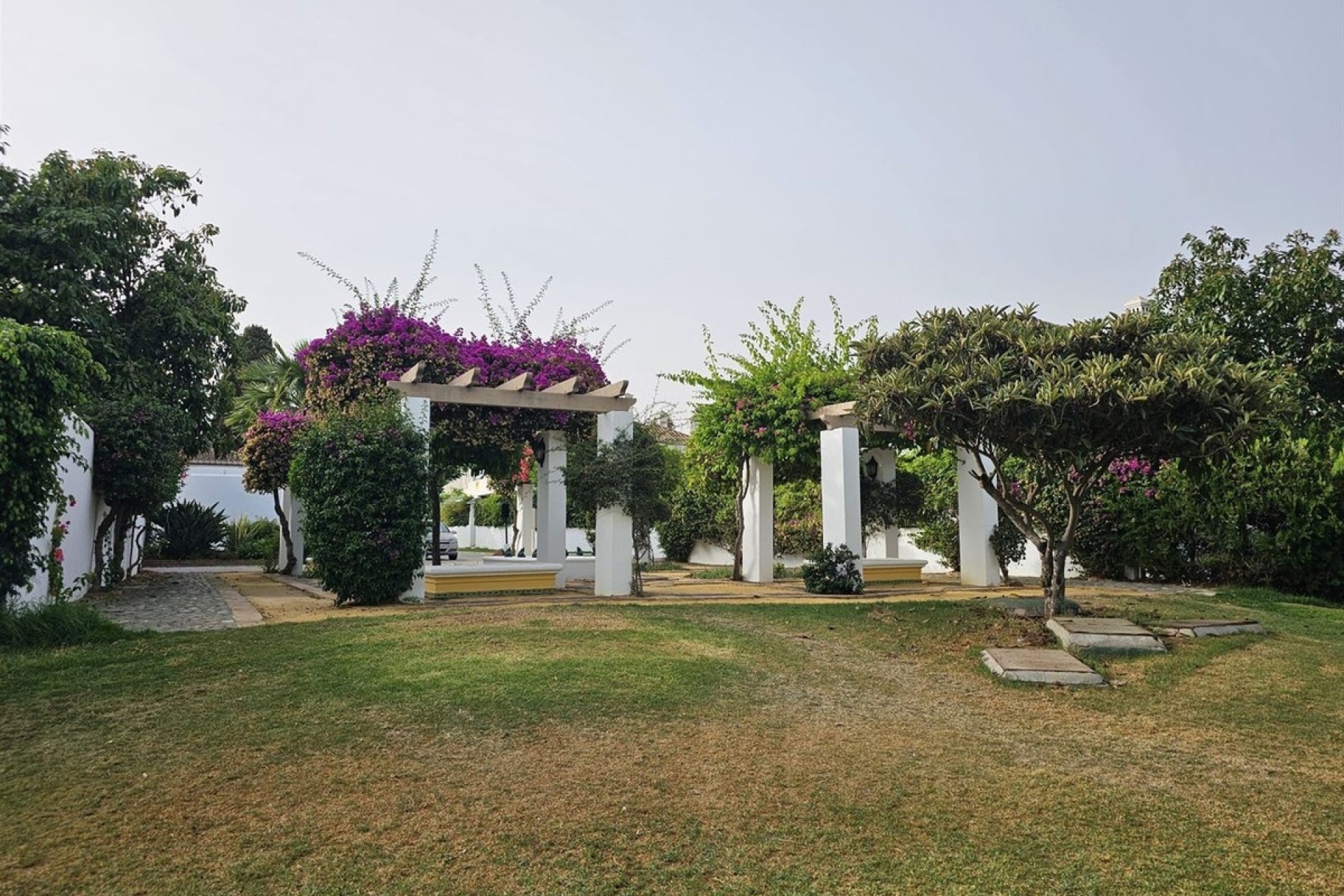 Rynek wtórny - apartment - Estepona - Benamara