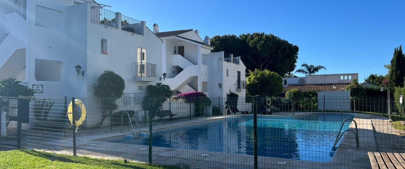 Rynek wtórny - apartment - Estepona - Benamara