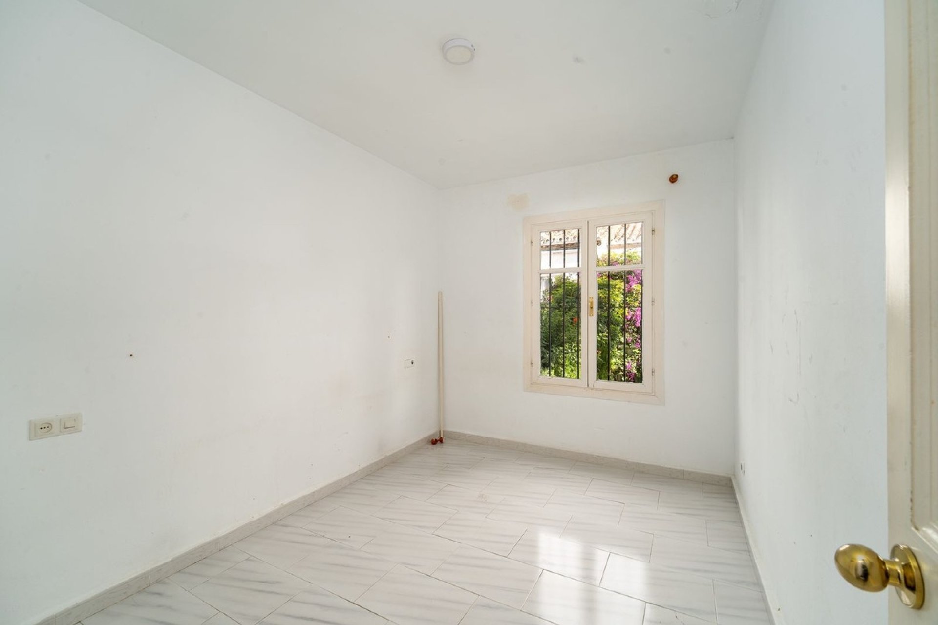 Rynek wtórny - apartment - Estepona - Benamara