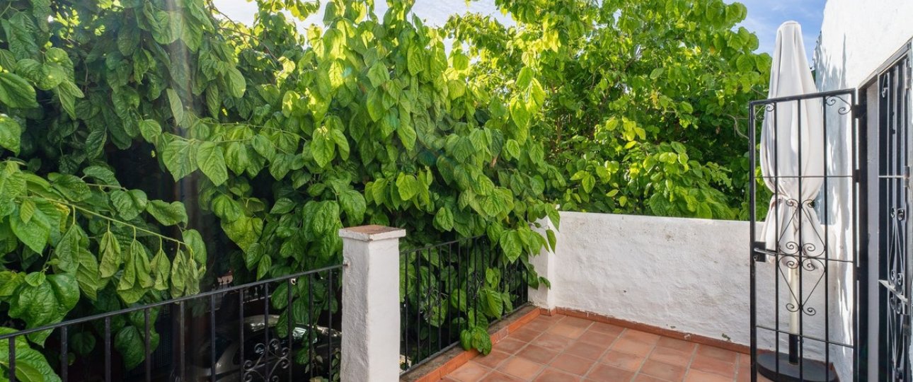 Rynek wtórny - apartment - Estepona - Benamara