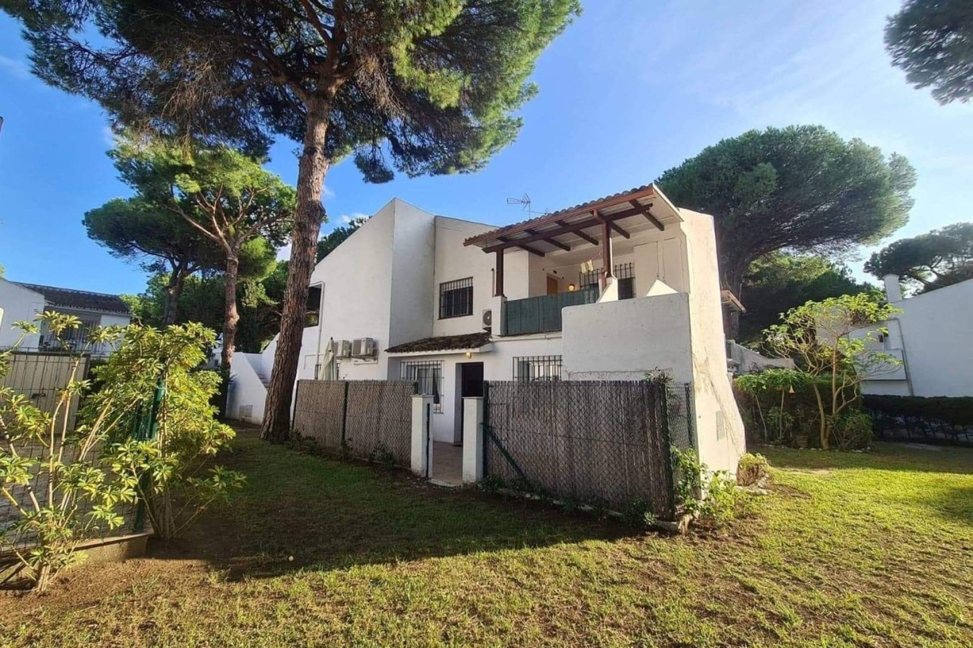 Rynek wtórny - apartment - Estepona - Benamara