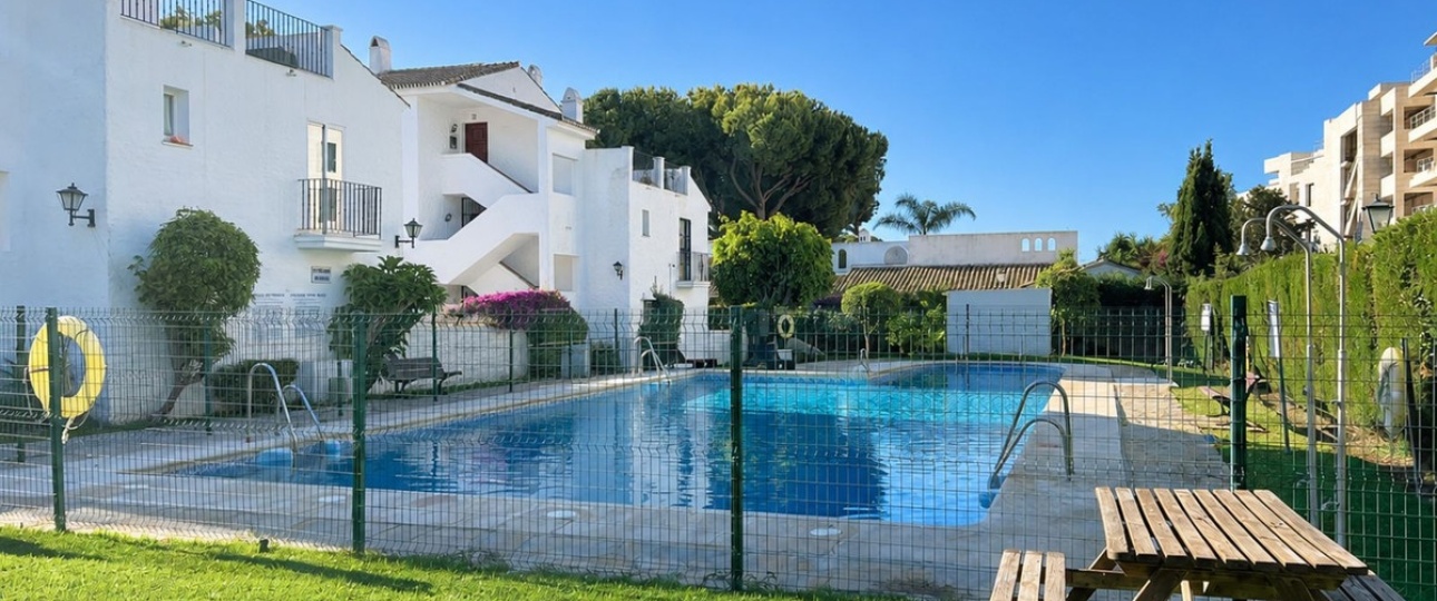 Rynek wtórny - apartment - Estepona - Benamara