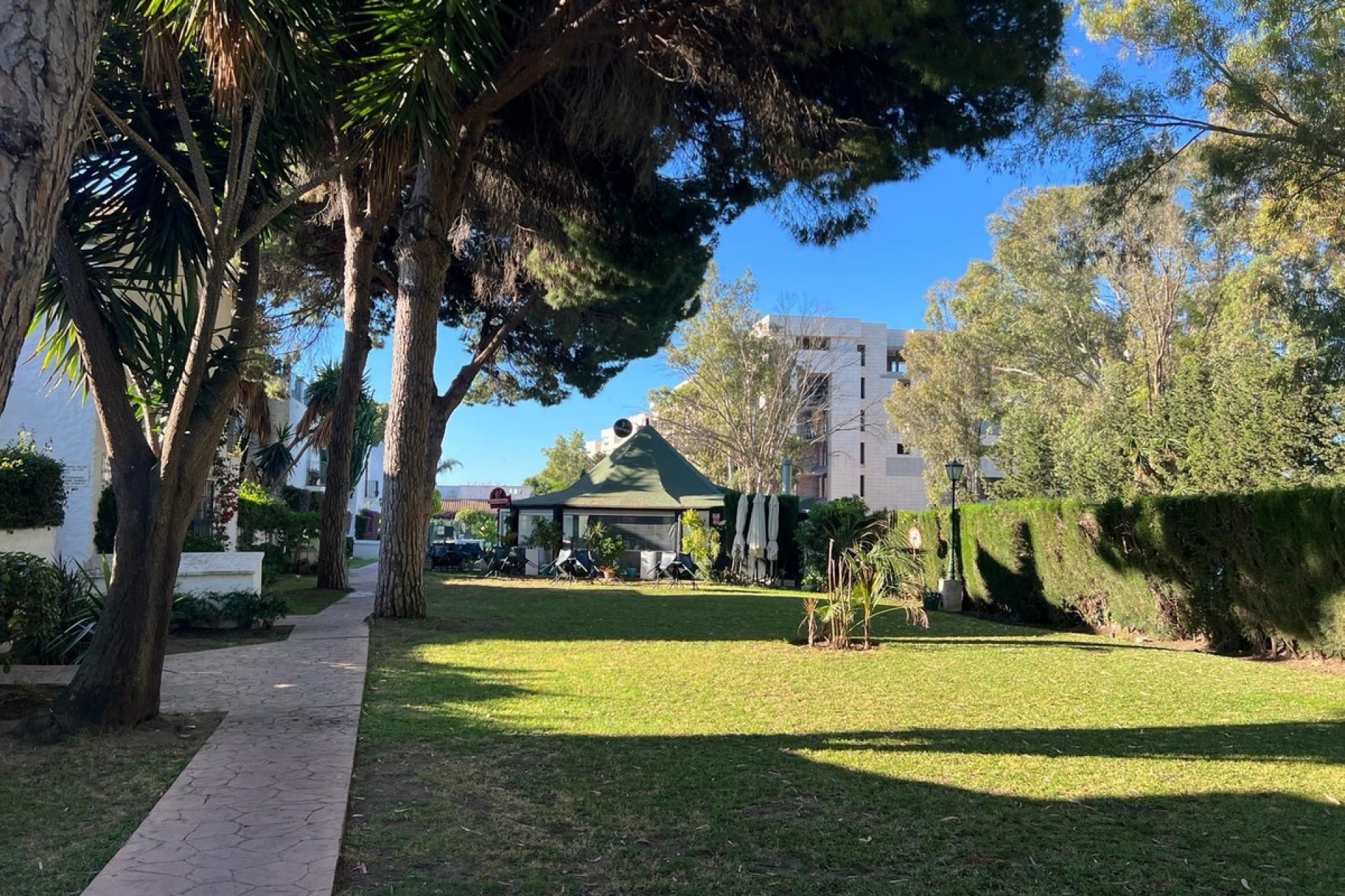 Rynek wtórny - apartment - Estepona - Benamara