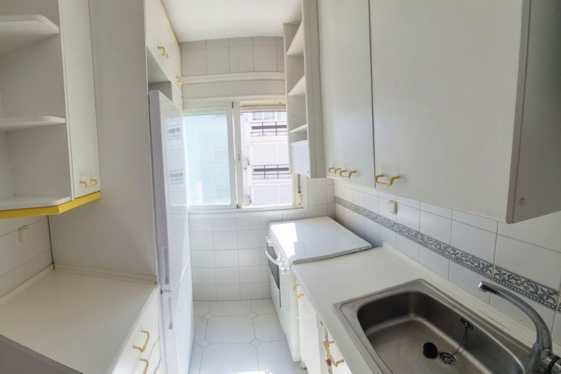 Rynek wtórny - apartment - Estepona - Cancelada