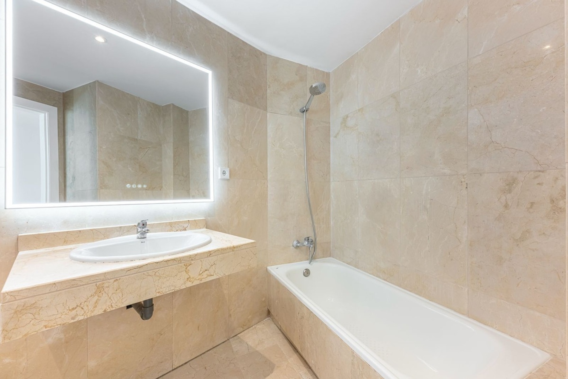 Rynek wtórny - apartment - Estepona - Cancelada