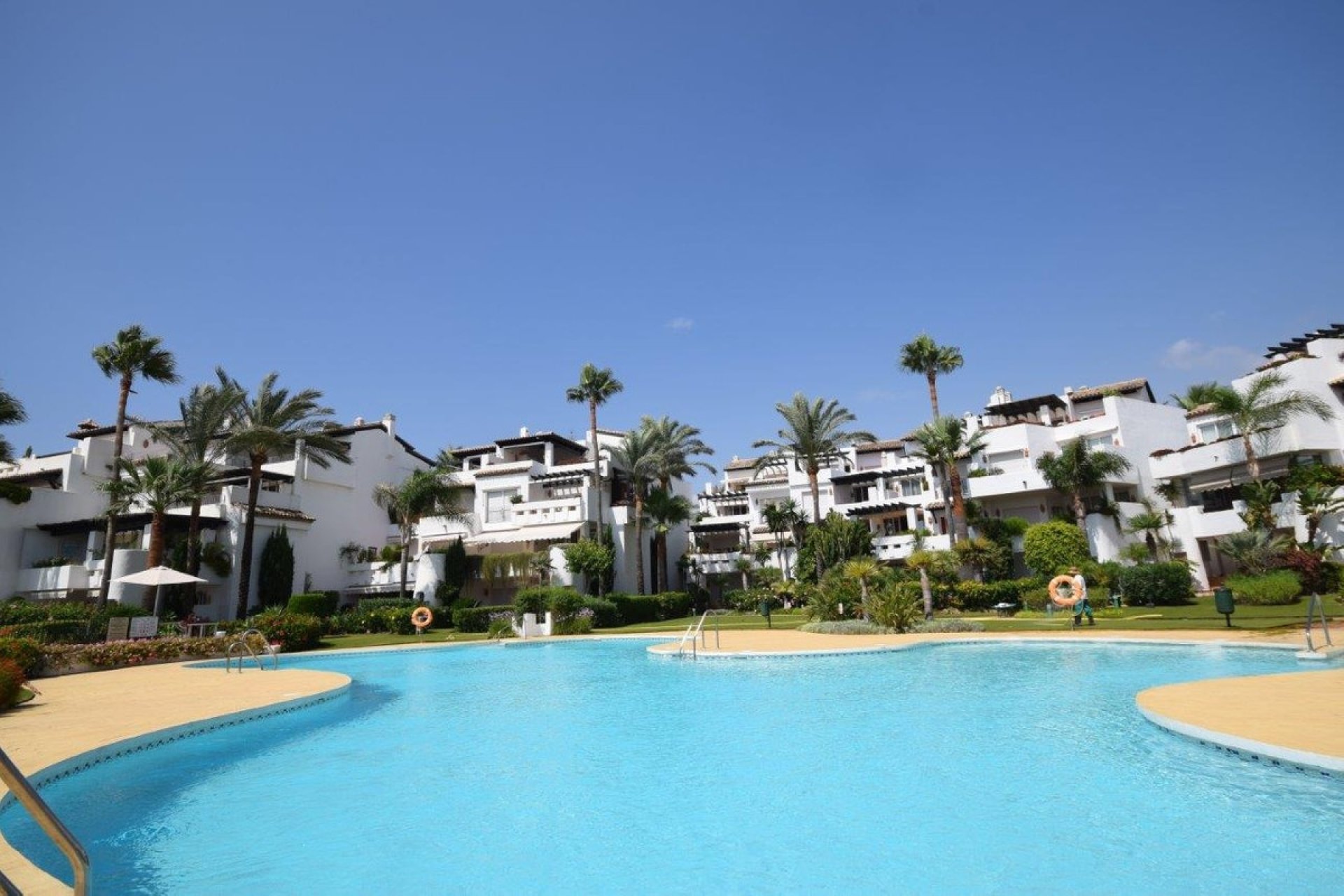Rynek wtórny - apartment - Estepona - Costalita