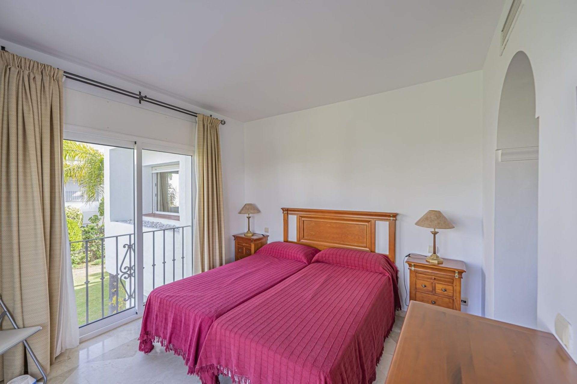 Rynek wtórny - apartment - Estepona - Costalita