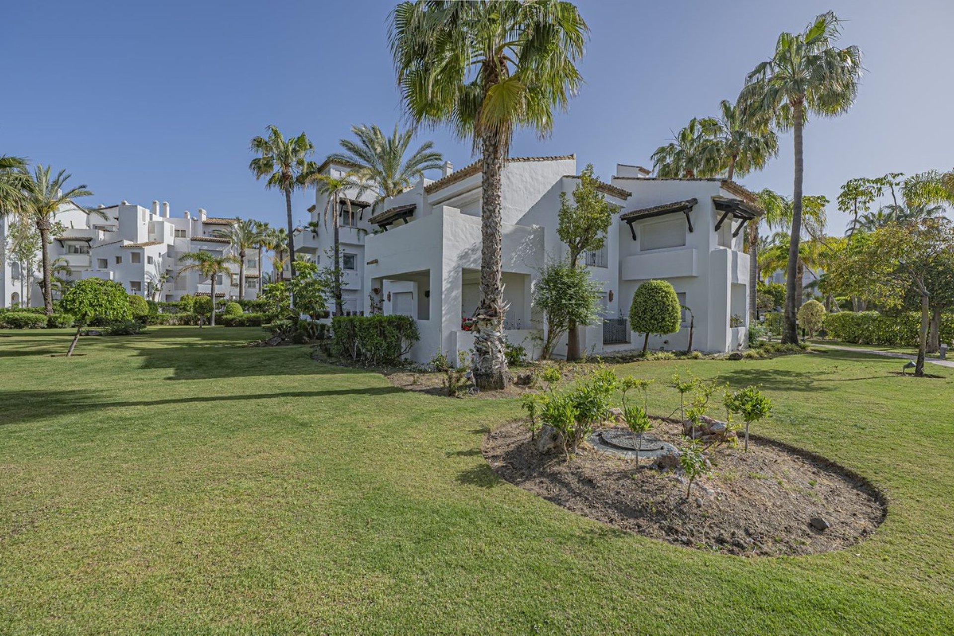 Rynek wtórny - apartment - Estepona - Costalita
