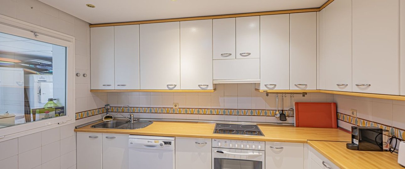 Rynek wtórny - apartment - Estepona - Costalita