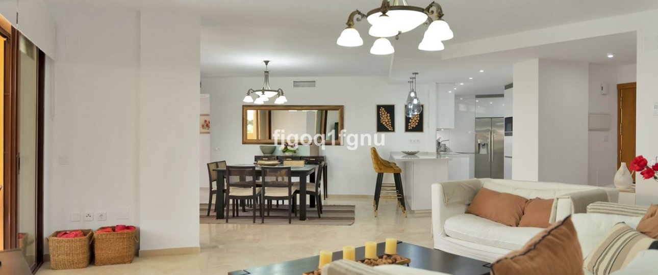 Rynek wtórny - apartment - Estepona - Costalita