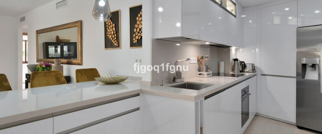 Rynek wtórny - apartment - Estepona - Costalita