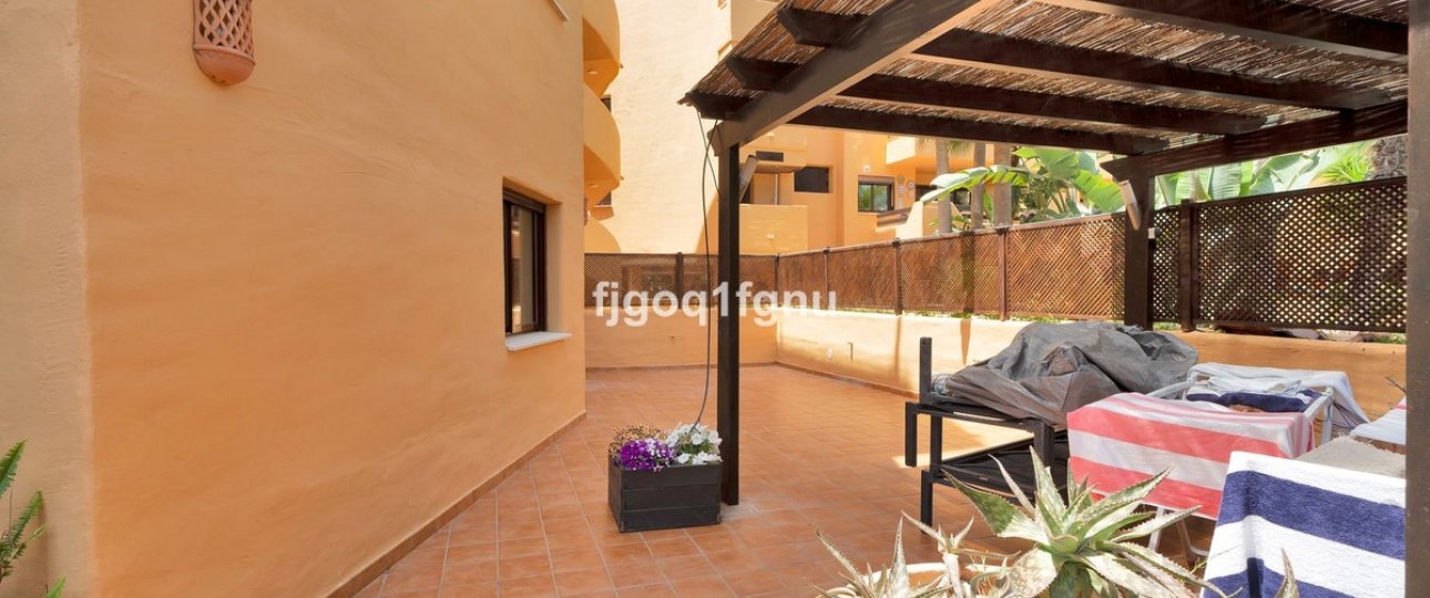 Rynek wtórny - apartment - Estepona - Costalita