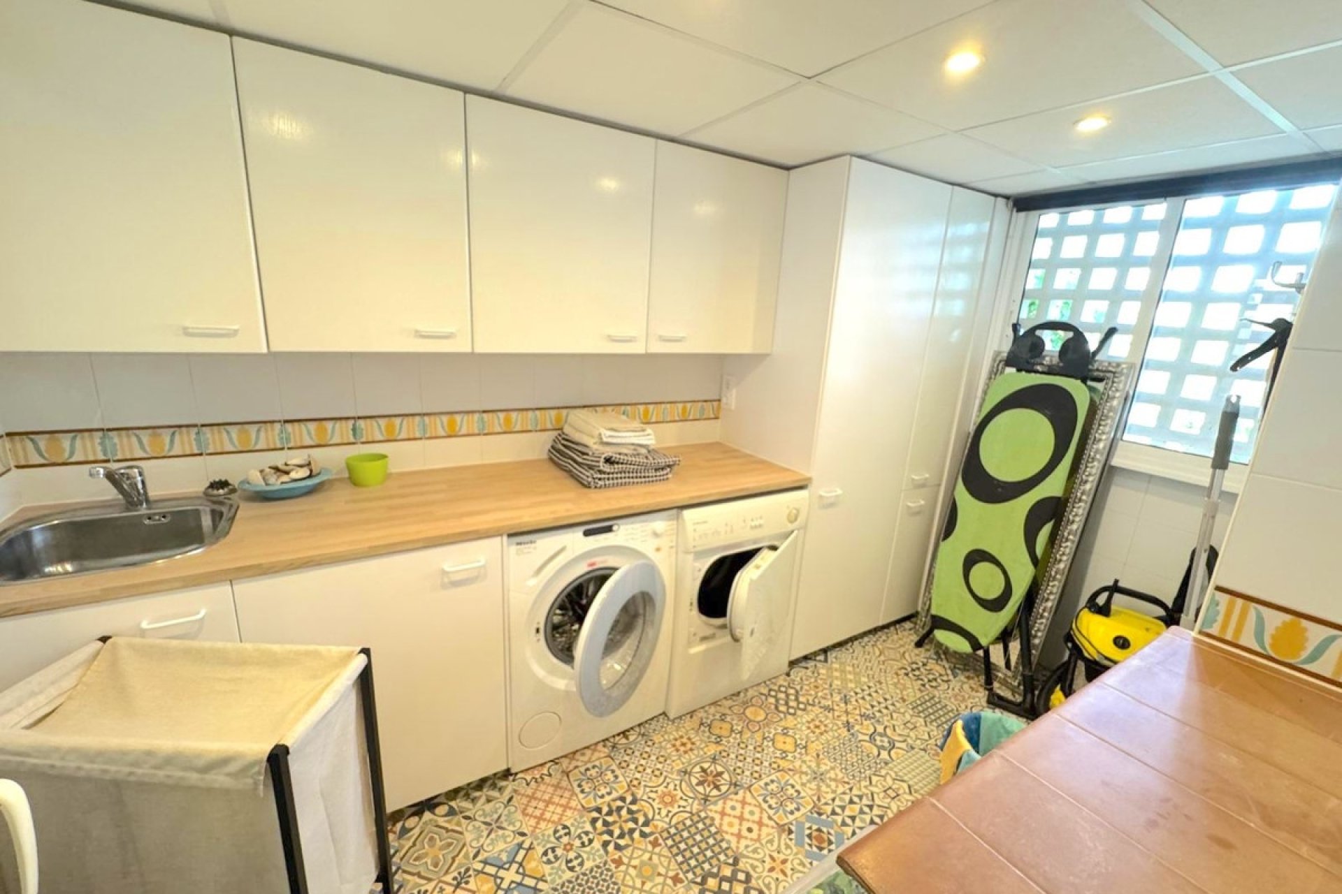 Rynek wtórny - apartment - Estepona - Costalita