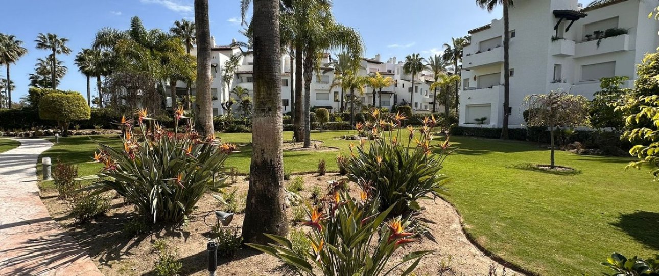 Rynek wtórny - apartment - Estepona - Costalita