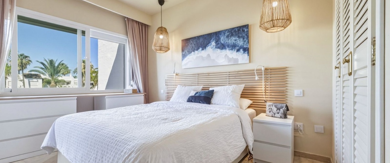 Rynek wtórny - apartment - Estepona - Costalita