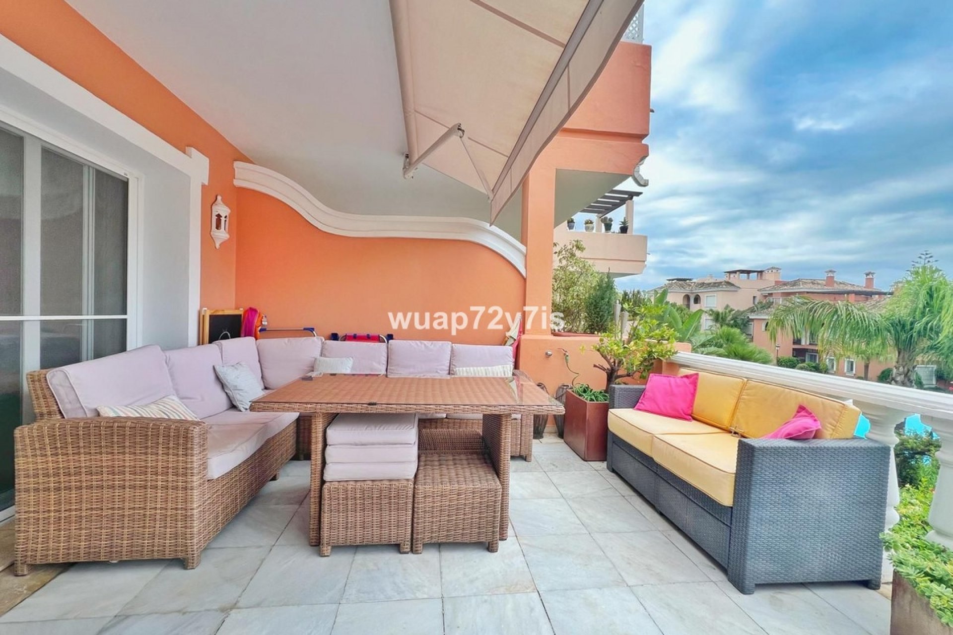 Rynek wtórny - apartment - Estepona - Costalita