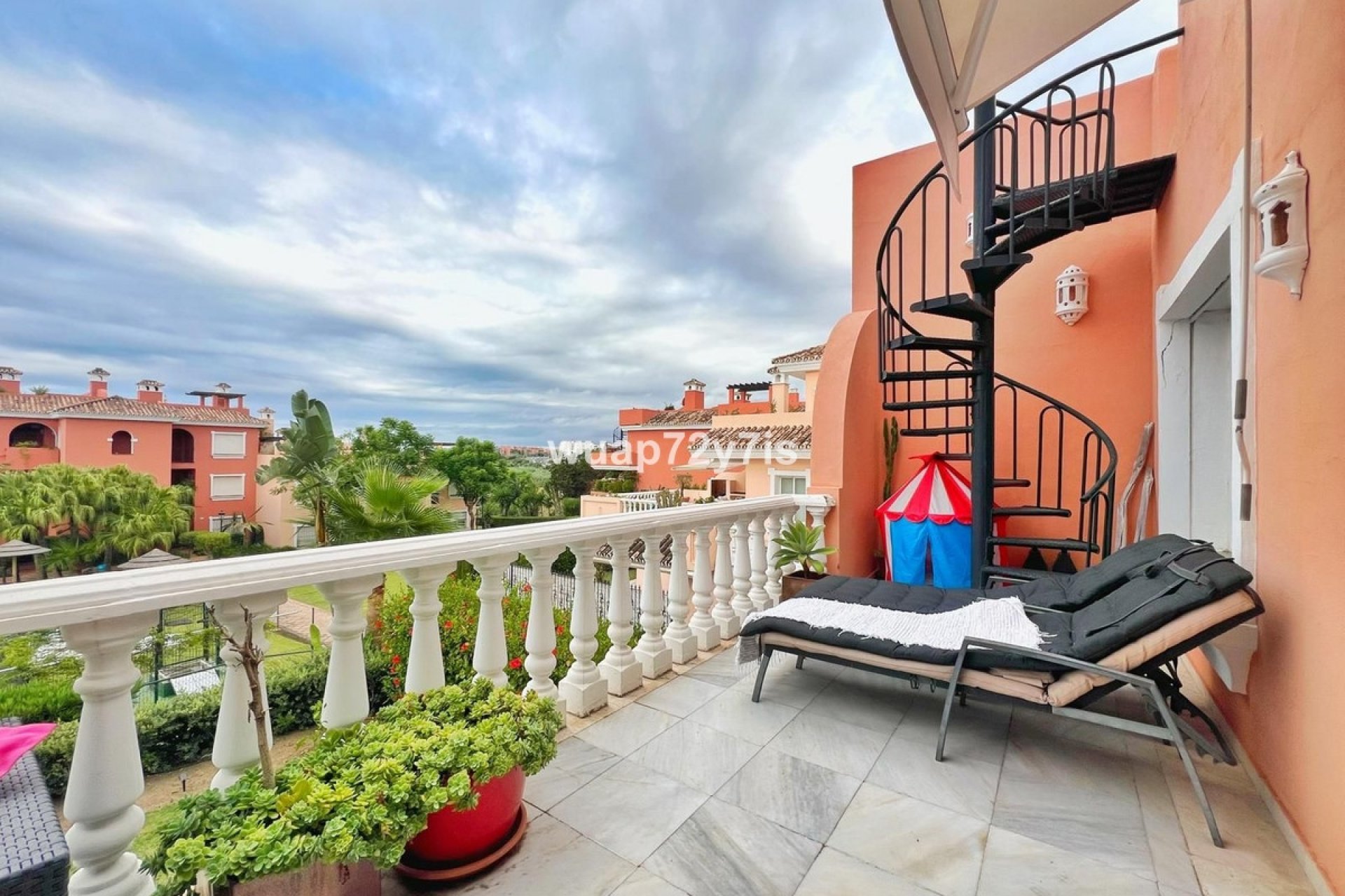 Rynek wtórny - apartment - Estepona - Costalita