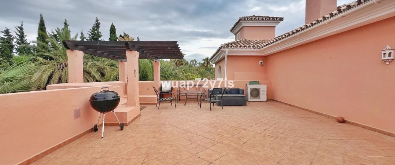 Rynek wtórny - apartment - Estepona - Costalita