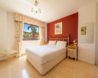 Rynek wtórny - apartment - Estepona - Costalita