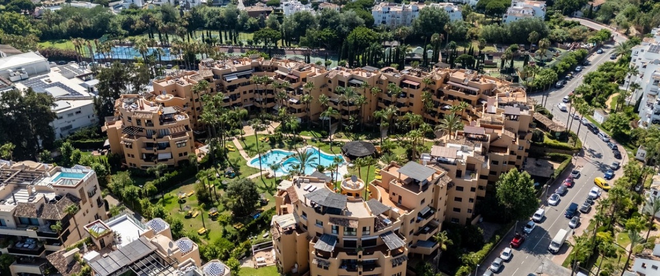 Rynek wtórny - apartment - Estepona - Costalita