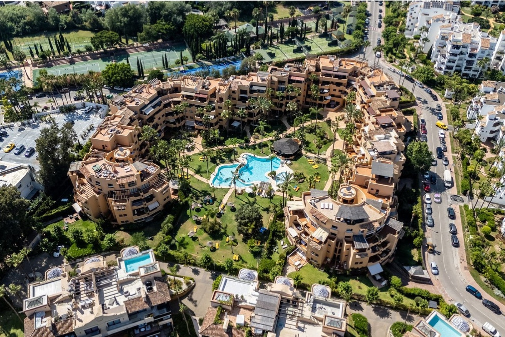 Rynek wtórny - apartment - Estepona - Costalita