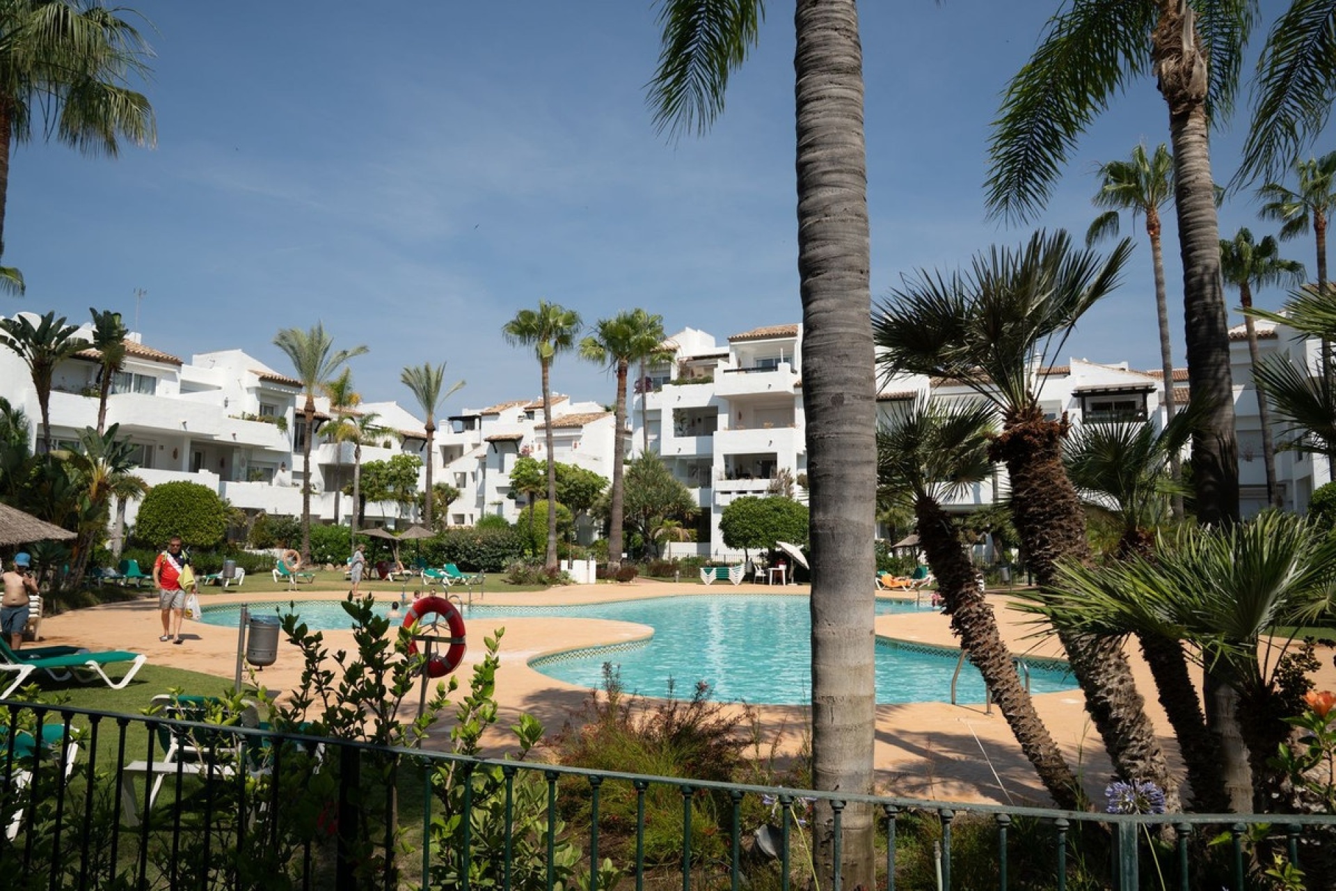 Rynek wtórny - apartment - Estepona - Costalita