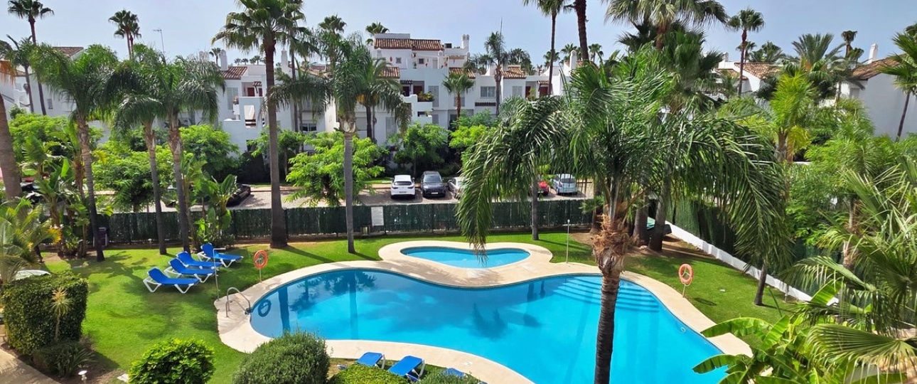 Rynek wtórny - apartment - Estepona - Costalita