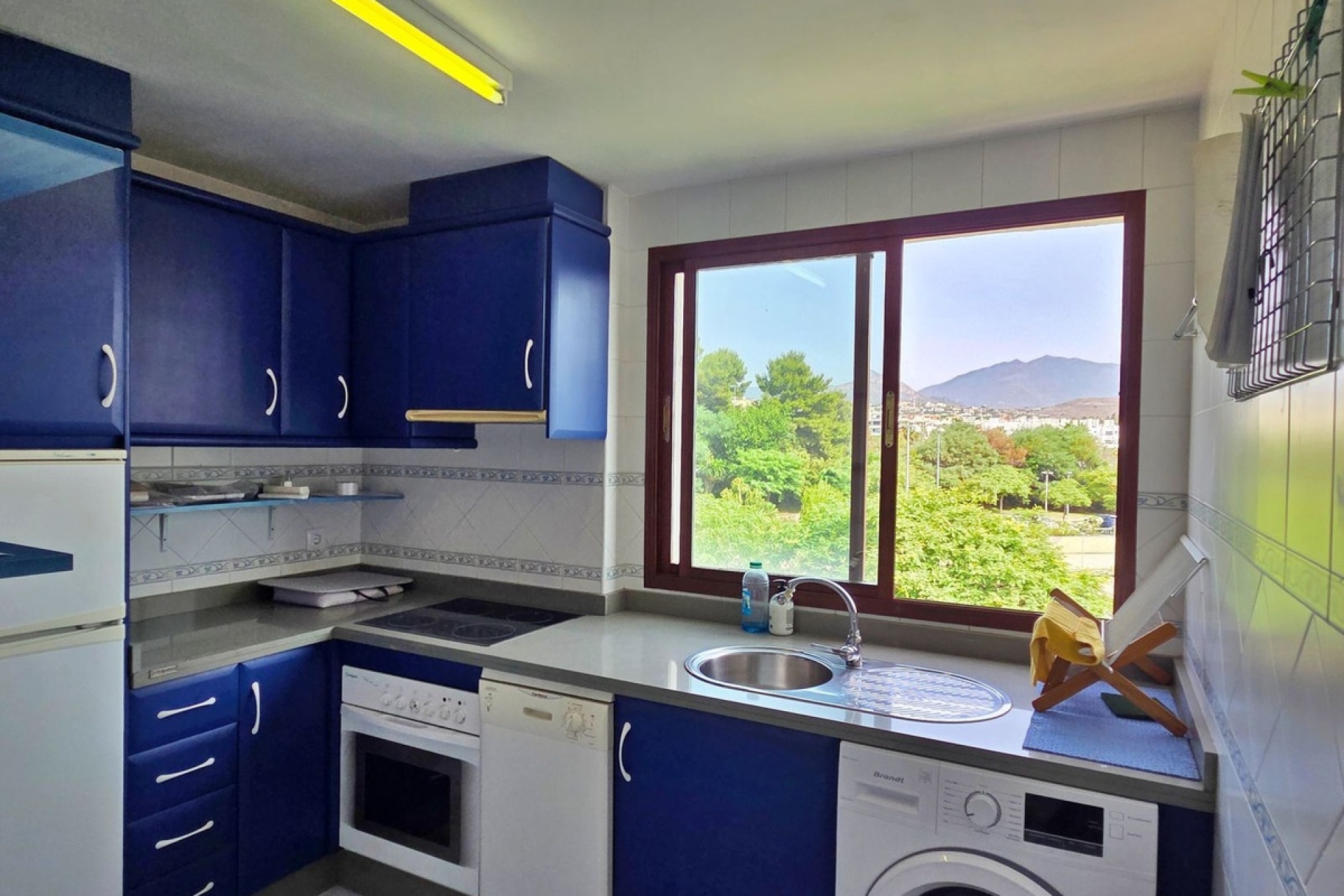 Rynek wtórny - apartment - Estepona - Costalita