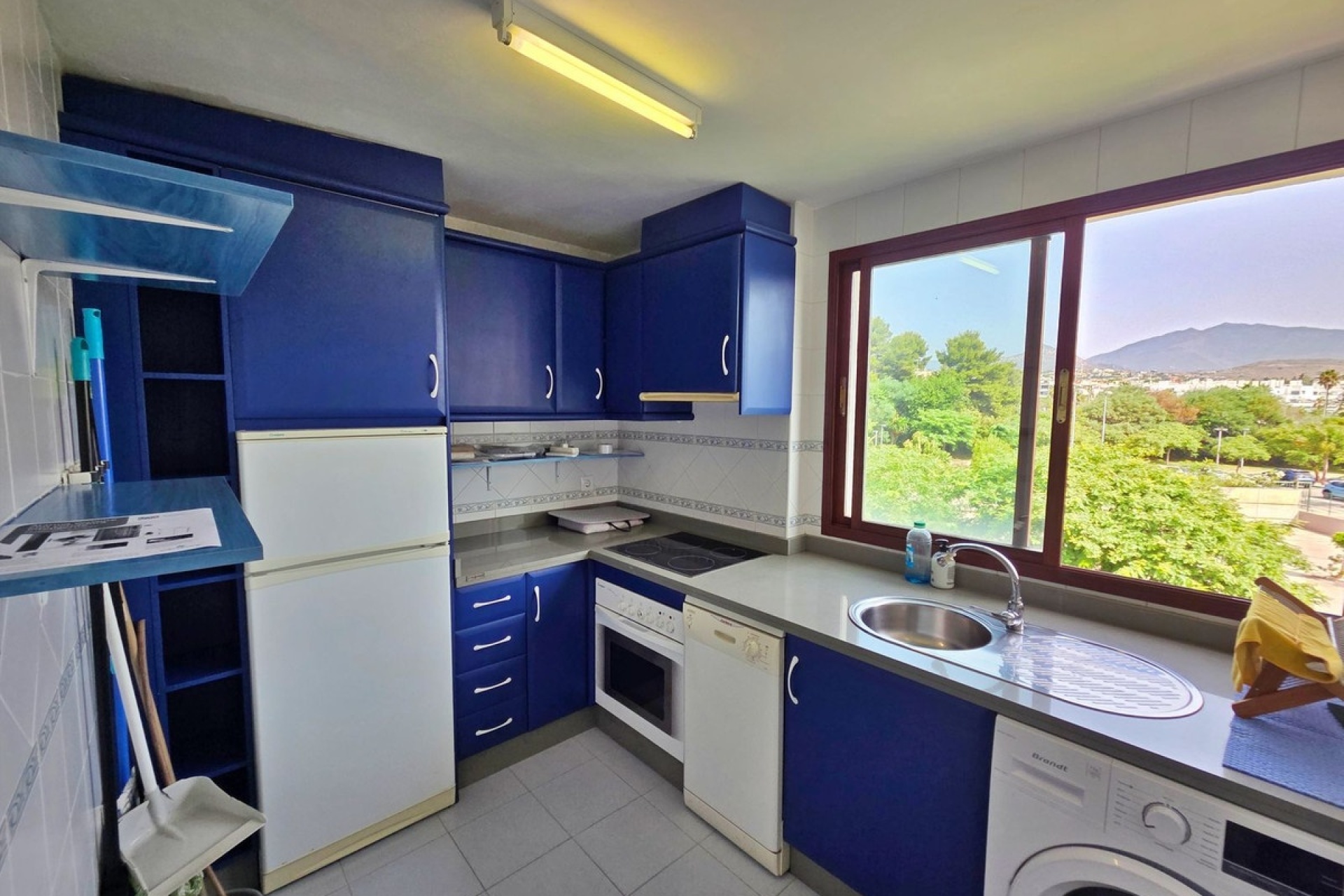 Rynek wtórny - apartment - Estepona - Costalita