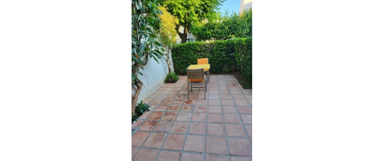 Rynek wtórny - apartment - Estepona - Costalita