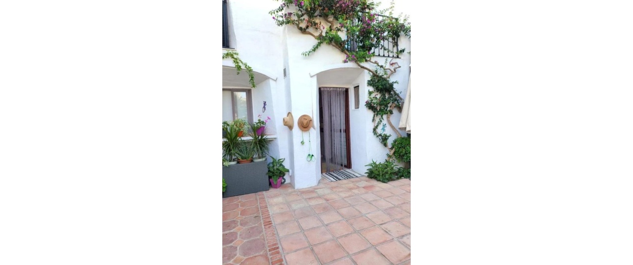 Rynek wtórny - apartment - Estepona - Costalita