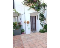 Rynek wtórny - apartment - Estepona - Costalita