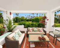 Rynek wtórny - apartment - Estepona - Costalita