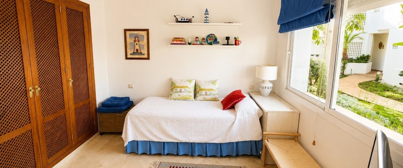 Rynek wtórny - apartment - Estepona - Costalita