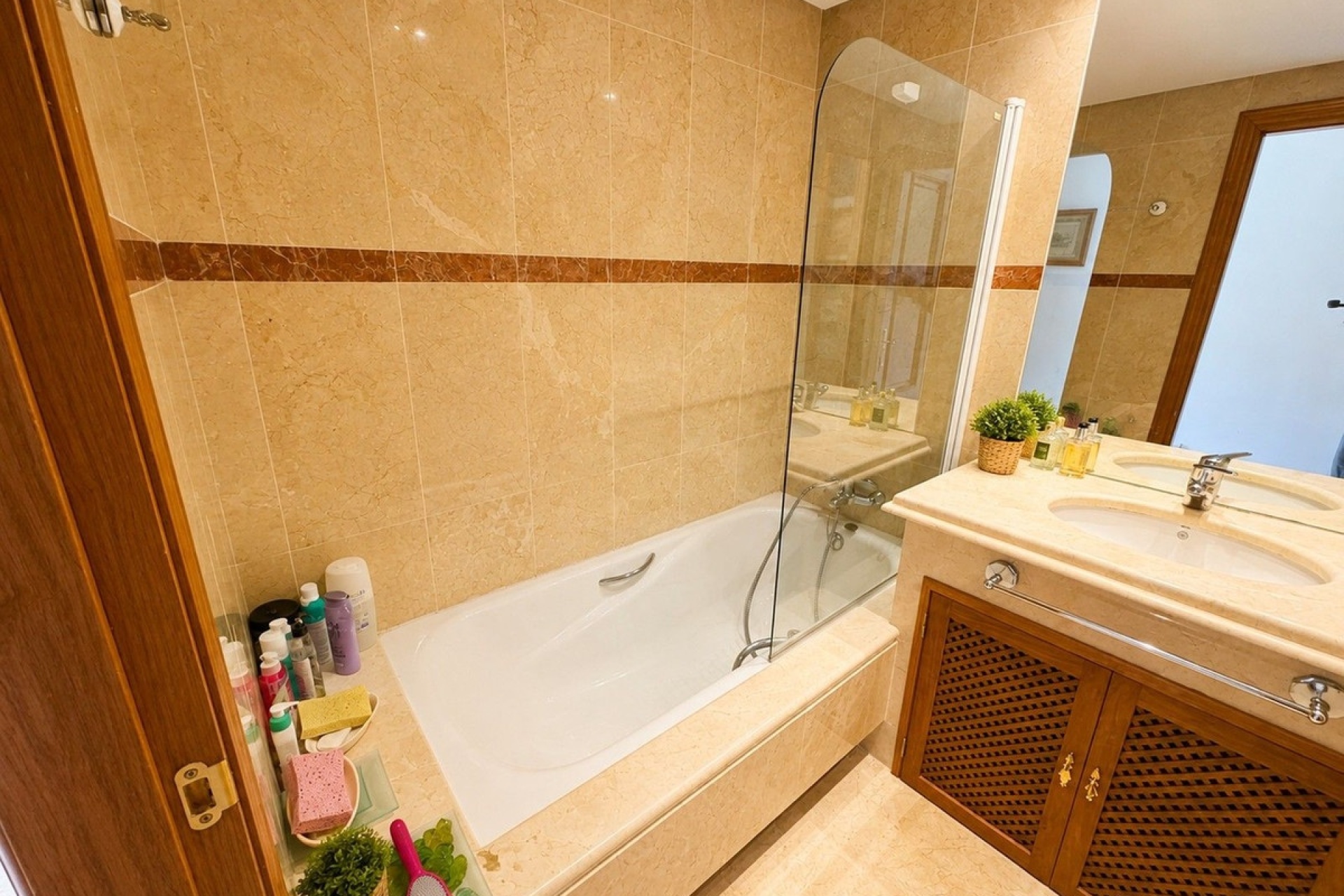 Rynek wtórny - apartment - Estepona - Costalita