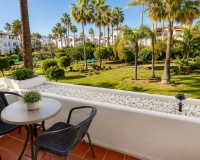 Rynek wtórny - apartment - Estepona - Costalita