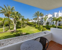 Rynek wtórny - apartment - Estepona - Costalita