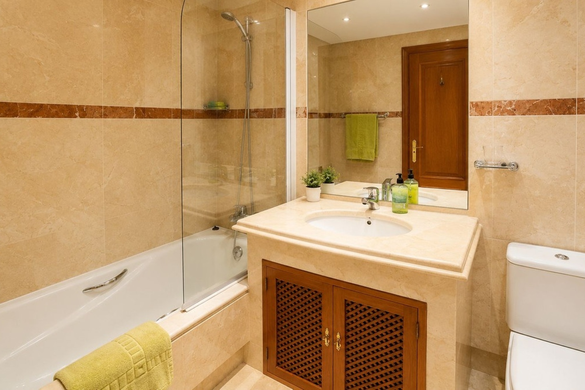 Rynek wtórny - apartment - Estepona - Costalita