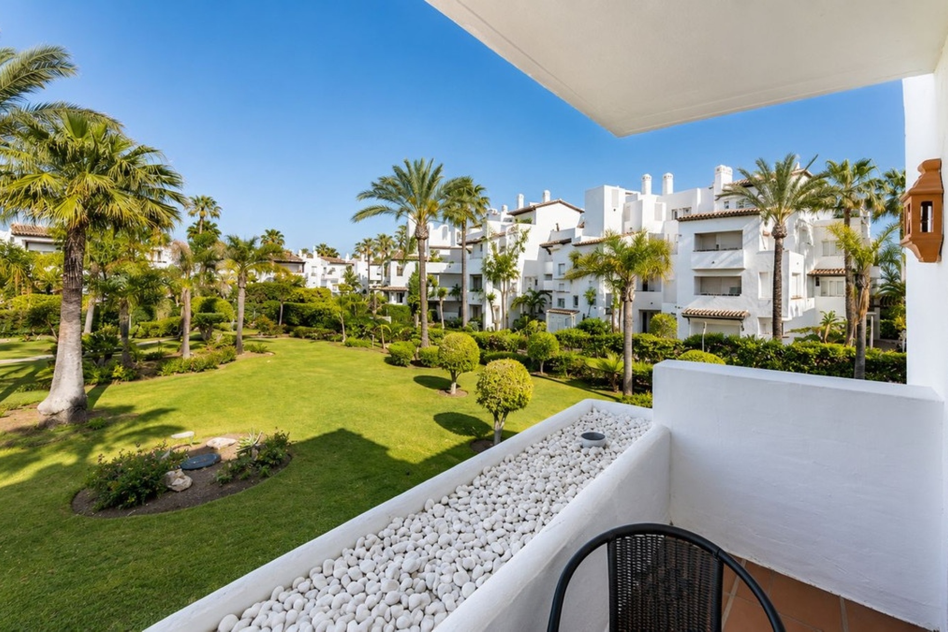 Rynek wtórny - apartment - Estepona - Costalita
