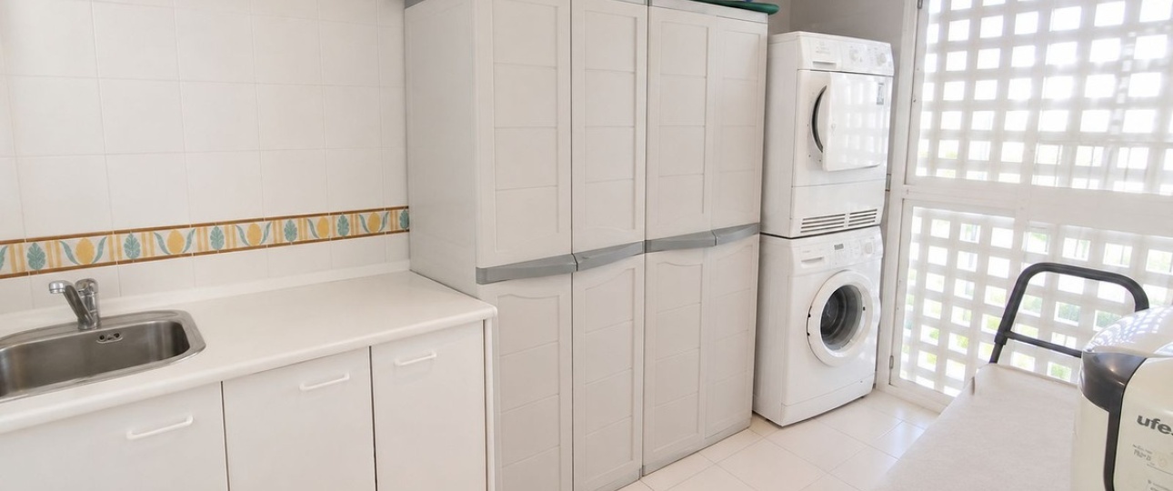 Rynek wtórny - apartment - Estepona - Costalita