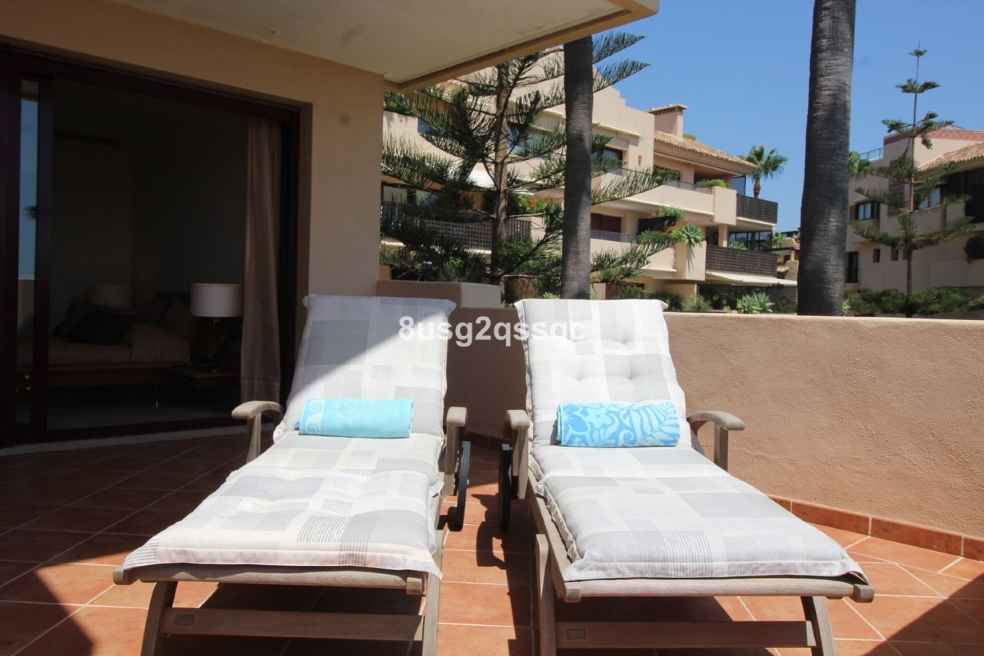 Rynek wtórny - apartment - Estepona - Costalita