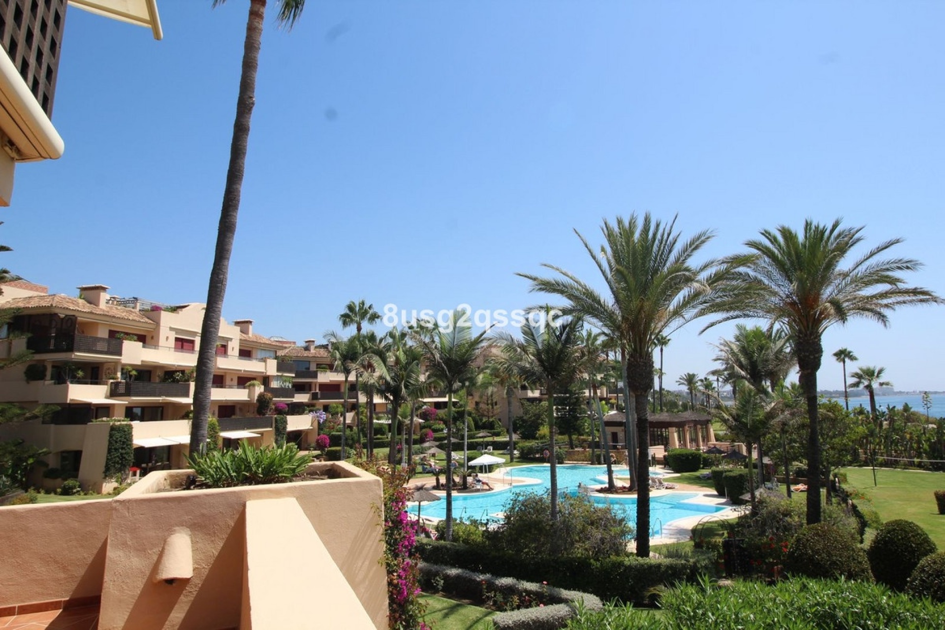 Rynek wtórny - apartment - Estepona - Costalita