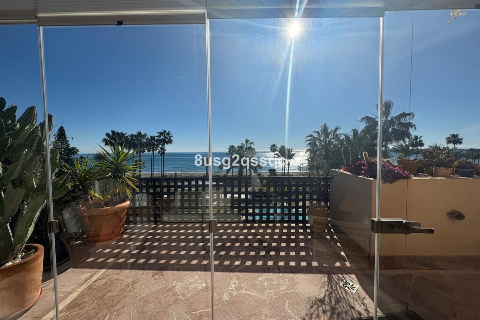 Rynek wtórny - apartment - Estepona - Costalita