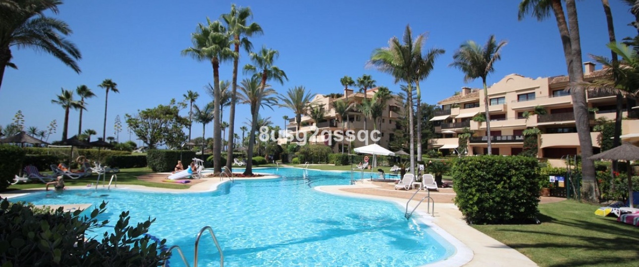 Rynek wtórny - apartment - Estepona - Costalita