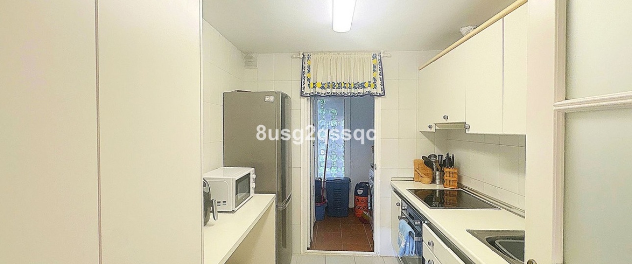 Rynek wtórny - apartment - Estepona - Costalita