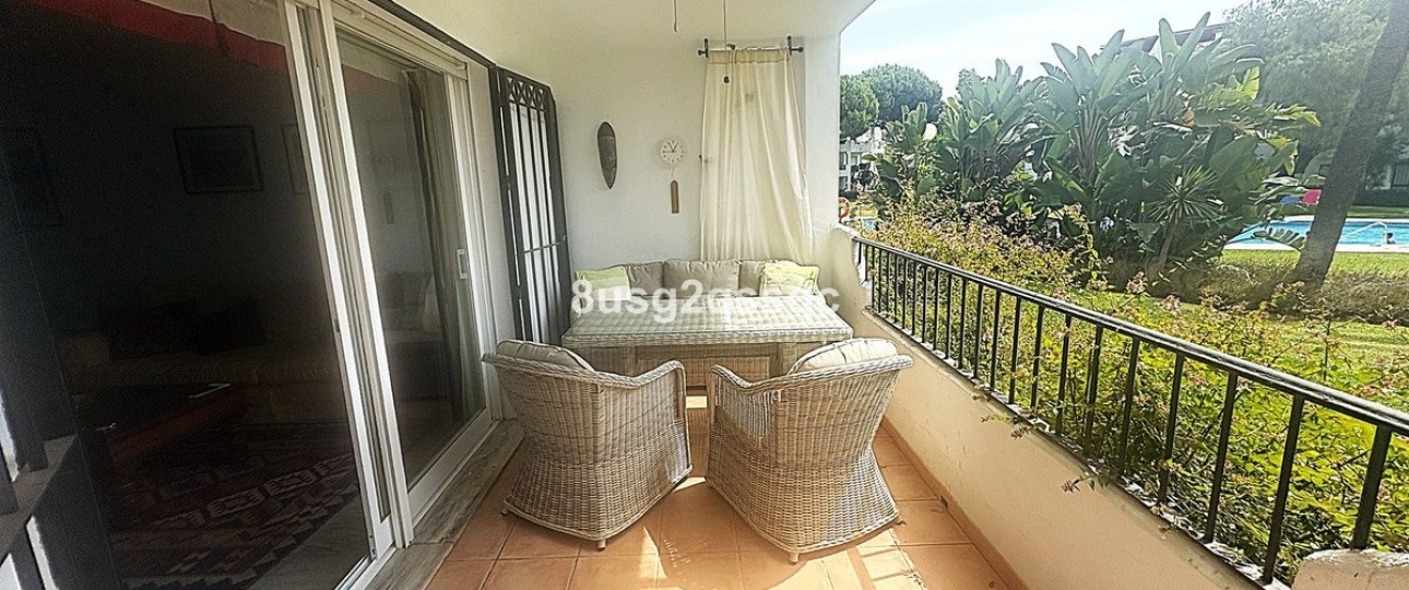 Rynek wtórny - apartment - Estepona - Costalita